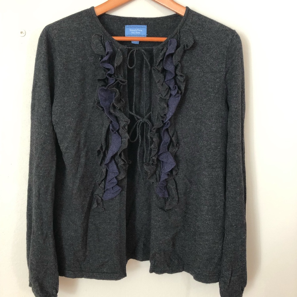 🌻 Vera Wang Cardigan